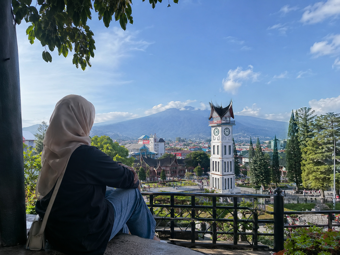 Jasa pijat di Bukittinggi untuk wisatawan yang lelah setelah berkeliling tempat wisata, Gambar dibuat menggunakan AI